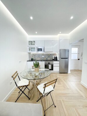 Apartment, Smoking | 2 bedrooms