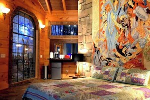 1 bedroom, free WiFi, bed sheets - Romantic Views (Gatlinburg)