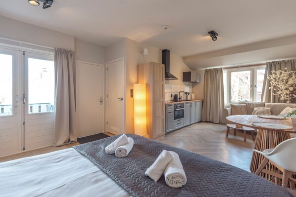 WiFi, bed sheets - Boutique Pension Bennekom - Charming Guesthouse (Zandvoort)