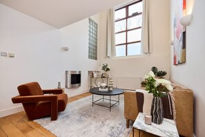 3 bedrooms - The Violet Hill Haven - 3bdr Home With Garden (London)