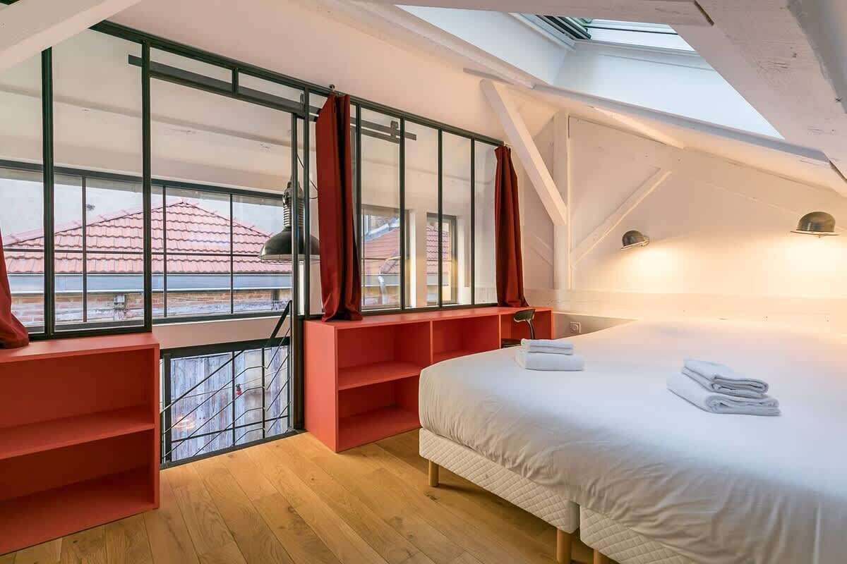 2 chambres, fer et planche à repasser, Wi-Fi gratuit, draps fournis