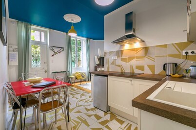 Le daily painting- Appartement 2 chambres avec sauna et balnéo - SR Loc