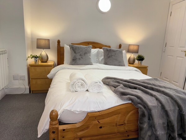 1 bedroom, iron/ironing board, WiFi, bed sheets