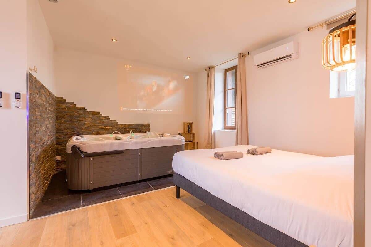 5 多间卧室、熨斗/熨衣板、免费 WiFi、床单