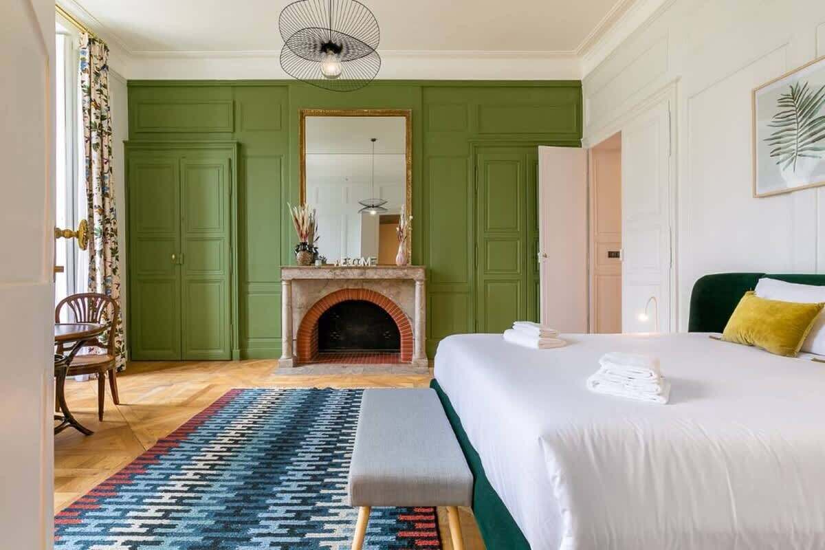 3 chambres, fer et planche à repasser, lit parapluie, Wi-Fi gratuit