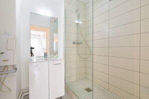 Hair dryer - Le Marpaux - Bel appartement avec jardin privatif (Dijon)