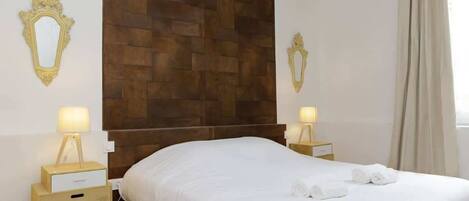 3 makuuhuonetta, silitysrauta/-lauta, vauvan matkasänky, ilmainen Wi-Fi