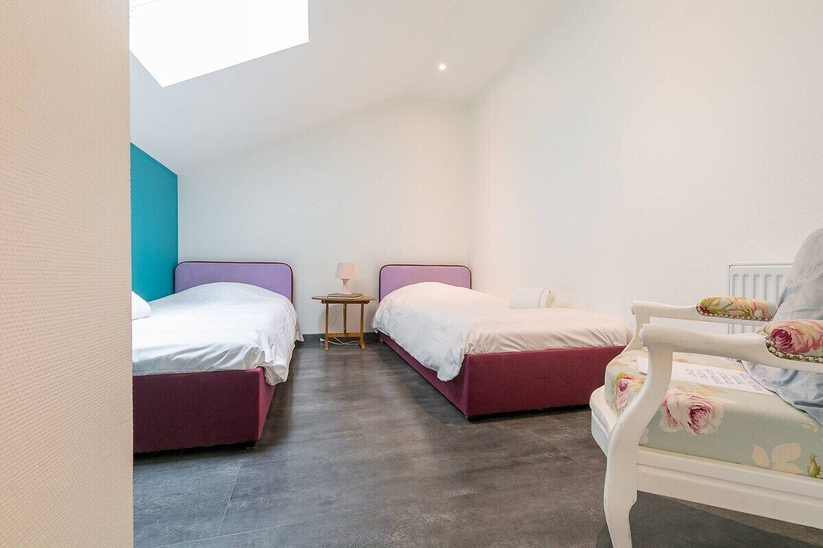 2 chambres, fer et planche à repasser, lit parapluie, Wi-Fi gratuit