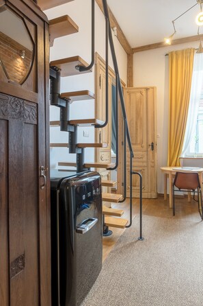 Suite – comfort | Oppholdsområde | Flatskjerm-TV