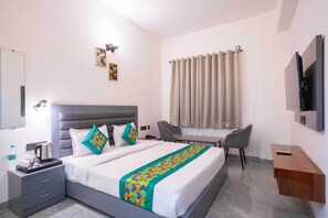 Blackout curtains, iron/ironing board, rollaway beds, bed sheets - Treebo Royal Grand, Sector 71 (Noida)