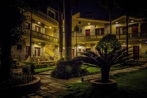 Exterior - Mingtang Boutique Cottage (Pokhara)