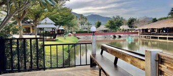 The Eight Boutique Pool Villa Huahin