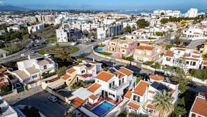 Exterior - Algarve Charm with Private Pool, Garden & Spacious Area in Lagos (Lagos)