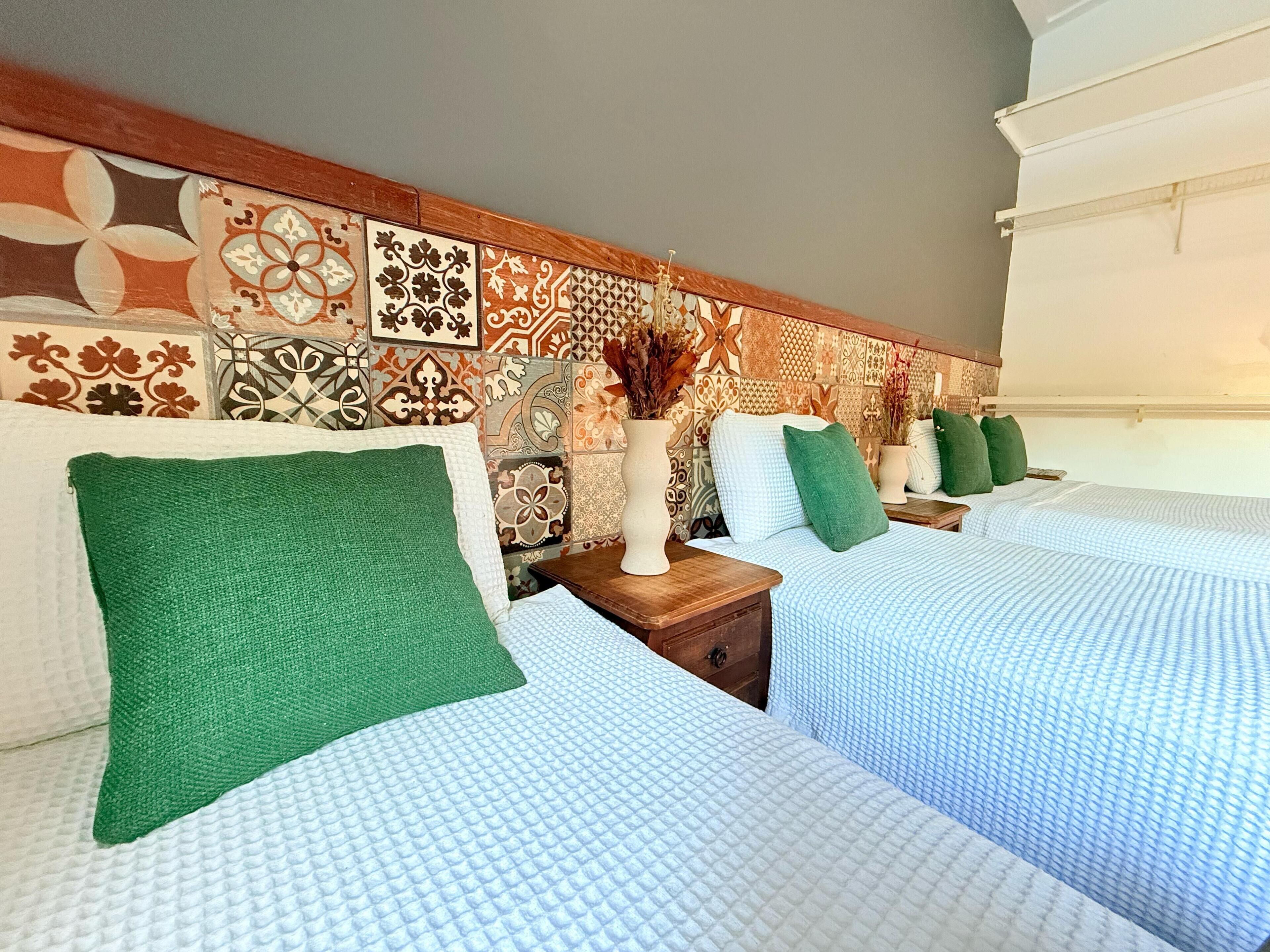 Klassieke suite, uitzicht op zwembad | Gratis wifi, beddengoed