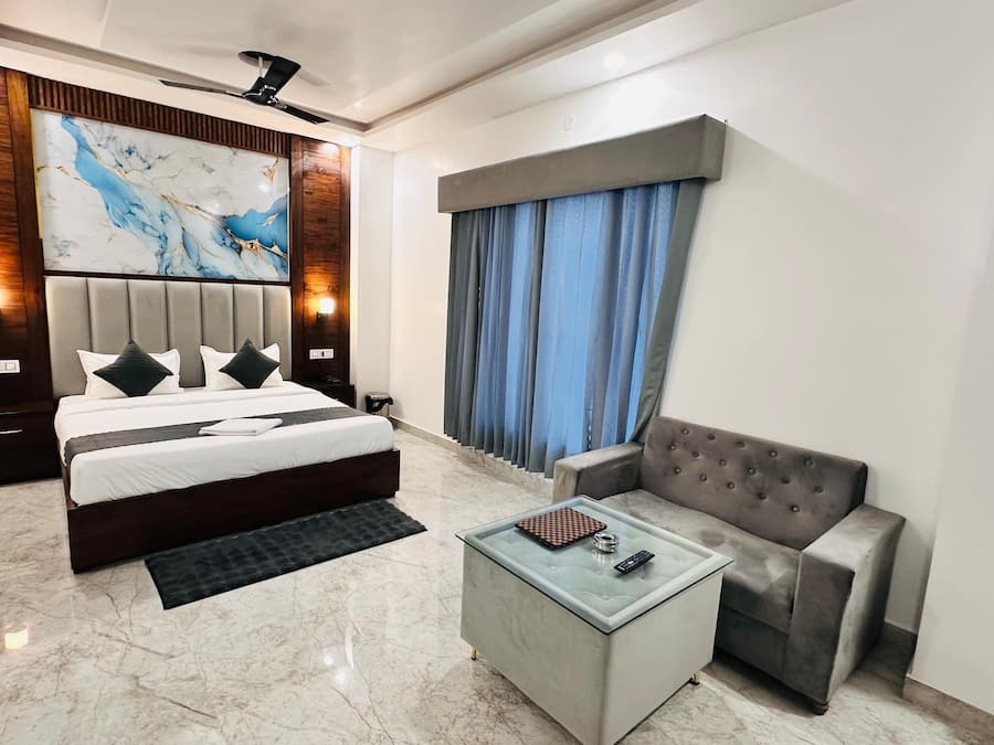 Suite Deluxe | Espacio para trabajar con un portátil y wifi gratis