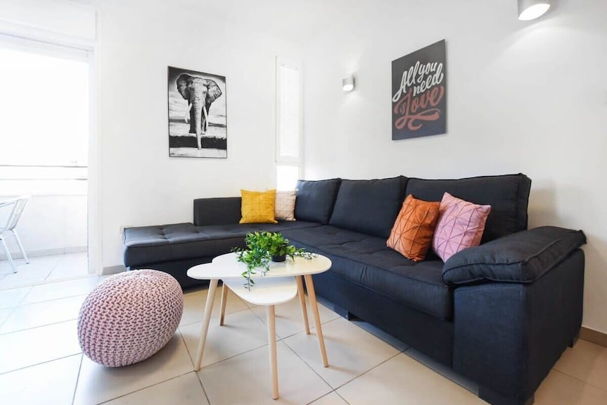Intimate 1br Near Bograshov Beach By Holyguest - Tel Aviv-Yafo