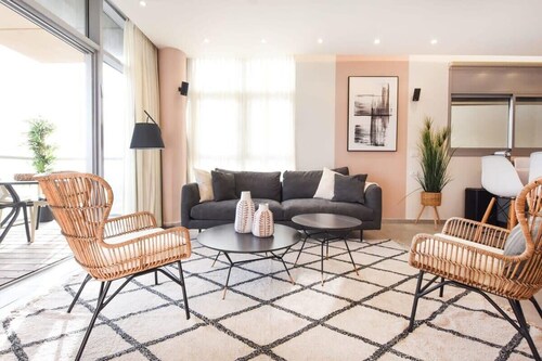 Modern 3-BR near Beach Club by HolyGuest