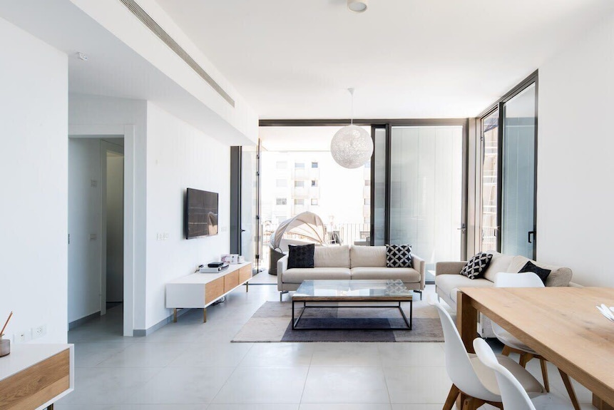 Modern Sea View 2br Near Beach Club By Holyguest - Tel-Aviv