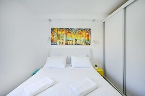 2 Schlafzimmer, Bügeleisen/Bügelbrett, WLAN, Bettwäsche