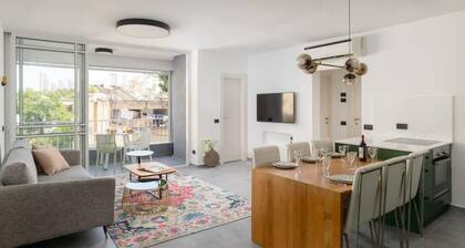 Bright 3BR with Balcony in Dizengoff by HolyGuest