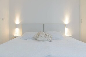 3 chambres, fer et planche Ă repasser, Wi-Fi, literie fournie