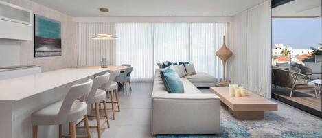 Televisión y oficina