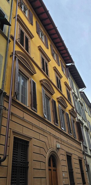 Apartamento, 1 quarto, vista para a cidade | Detalhe da fachada