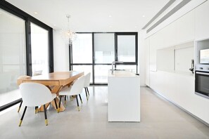 Dining - Modern Beachfront 3BR by HolyGuest (Tel Aviv)