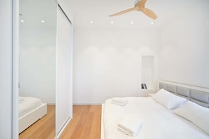 3 Schlafzimmer, Bügeleisen/Bügelbrett, Reisekinderbett, WLAN