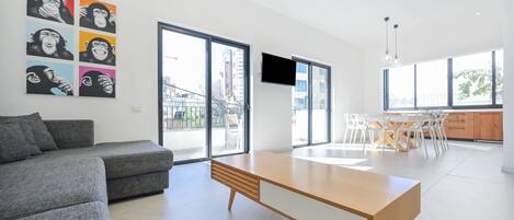 TV, offices
