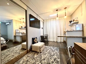 Iron/ironing board, free WiFi, wheelchair access - Sun Square i4iS (Goiânia)