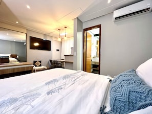 Iron/ironing board, free WiFi, wheelchair access - Sun Square i4iS (Goiânia)