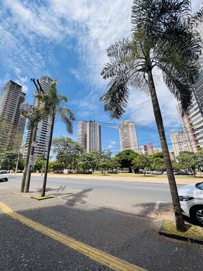 Mặt tiền nơi lưu trú