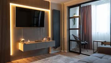 Apartment, 1 Bedroom, Accessible, Garden View | Living room