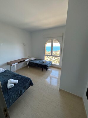 3 bedrooms, desk, iron/ironing board, travel cot