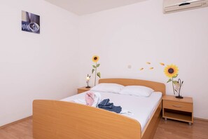 2 Schlafzimmer, Bügeleisen/Bügelbrett, WLAN, Bettwäsche