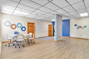 客房, 1 間臥室 | 用餐區