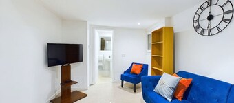 Portland Place | Central & Racecourse | Parking