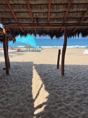 Artist’s Cove: A Beachfront Casa in Lo de Marcos