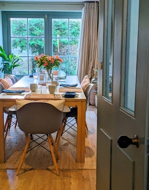 Interior - Lansdowne House (Hove)