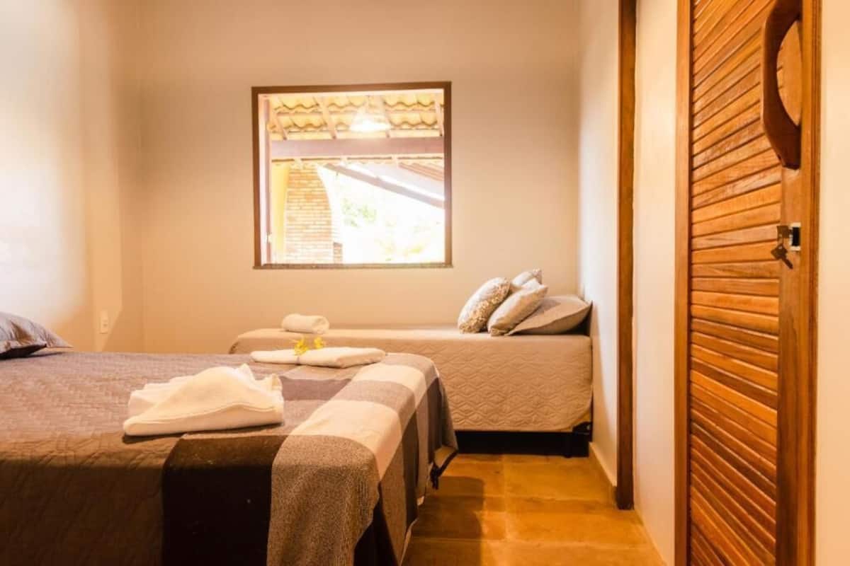 1 habitación, espacio para trabajar con laptop y wifi gratis