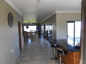 Casa, 3 dormitoris, piscina privada | Menjador