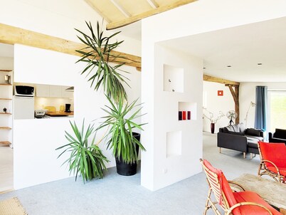 Cottage familial pour 5 personnes avec grand jardin, barbecue et aire de jeux !