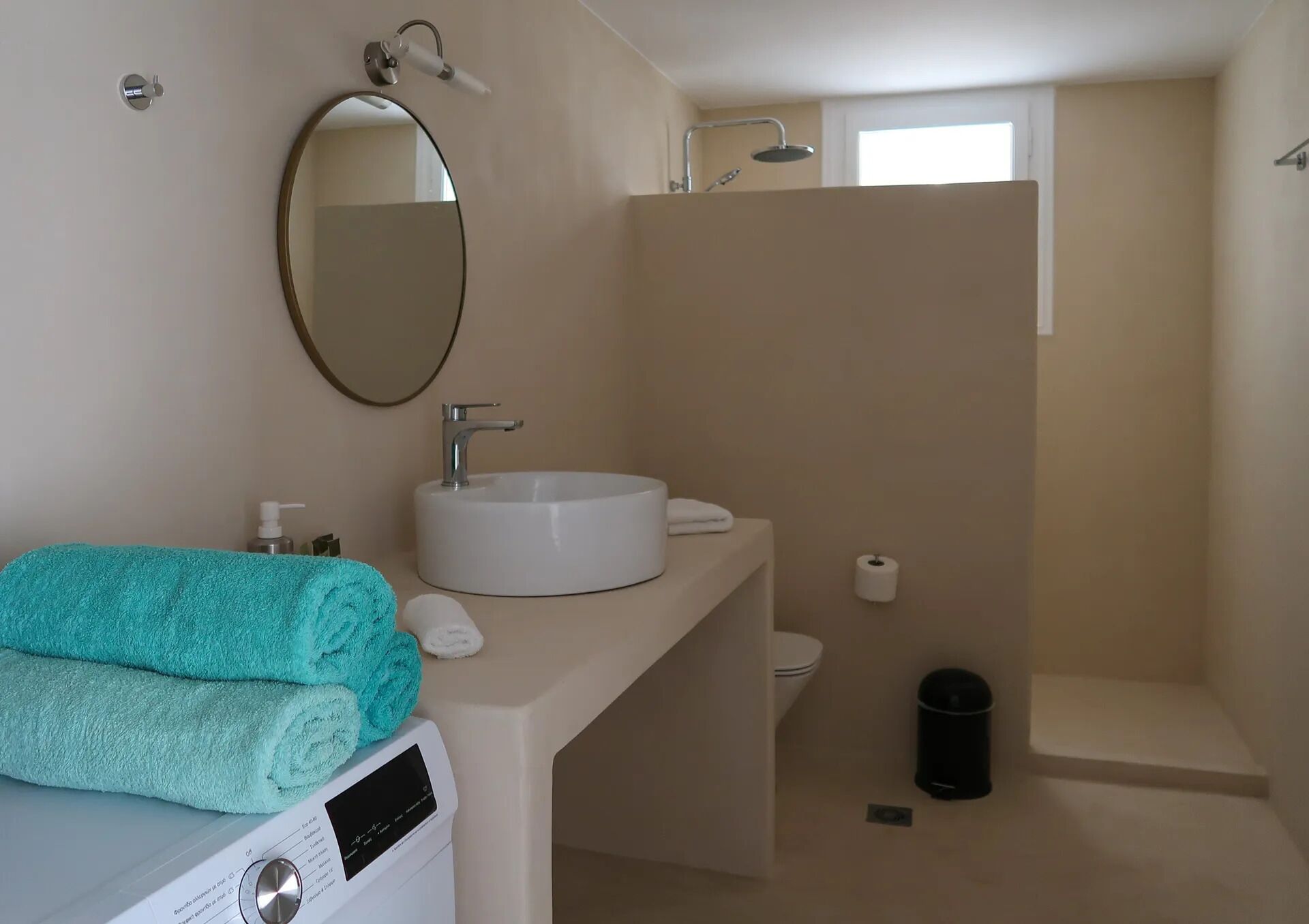 House, Sea View | Bathroom | Shower, hair dryer, towels, soap
