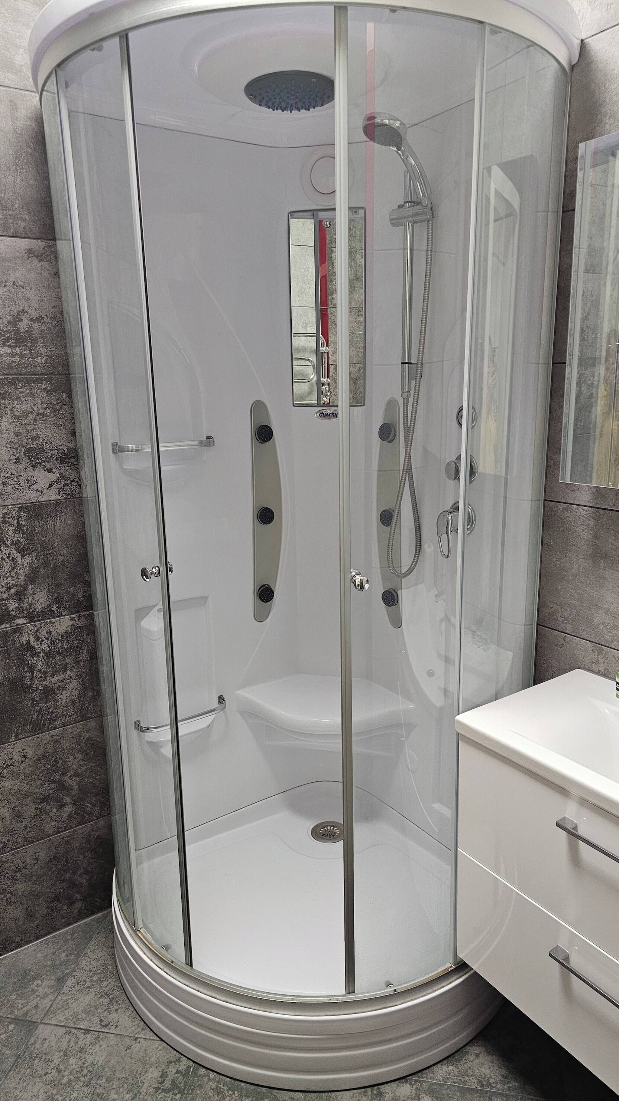 Departamento, 1 habitación, Terraza, vista a la ciudad | Baño | Papel de baño 