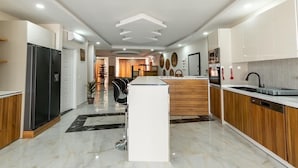 Private kitchen - TERANGA ROOF TOP Exceptional seaside apartment (Dakar)