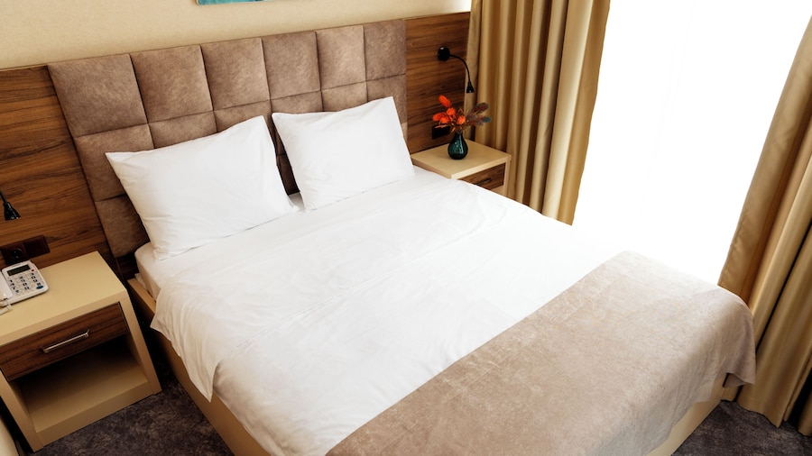 Aniko Hotel