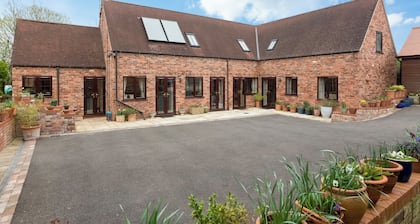 Unicorn Barn in Shottery, near Anne Hathaways Cottage