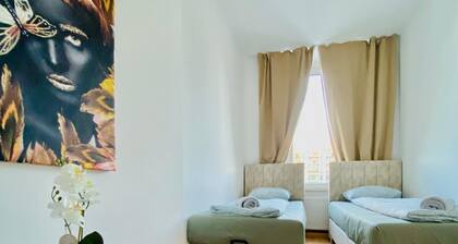 Rooms in Cozy 4BR Shared Apt Central