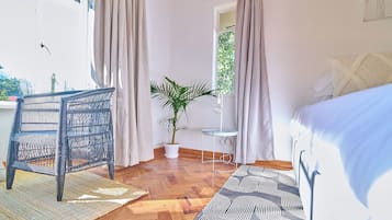 5 slaapkamers, een strijkplank/strijkijzer, wifi, beddengoed